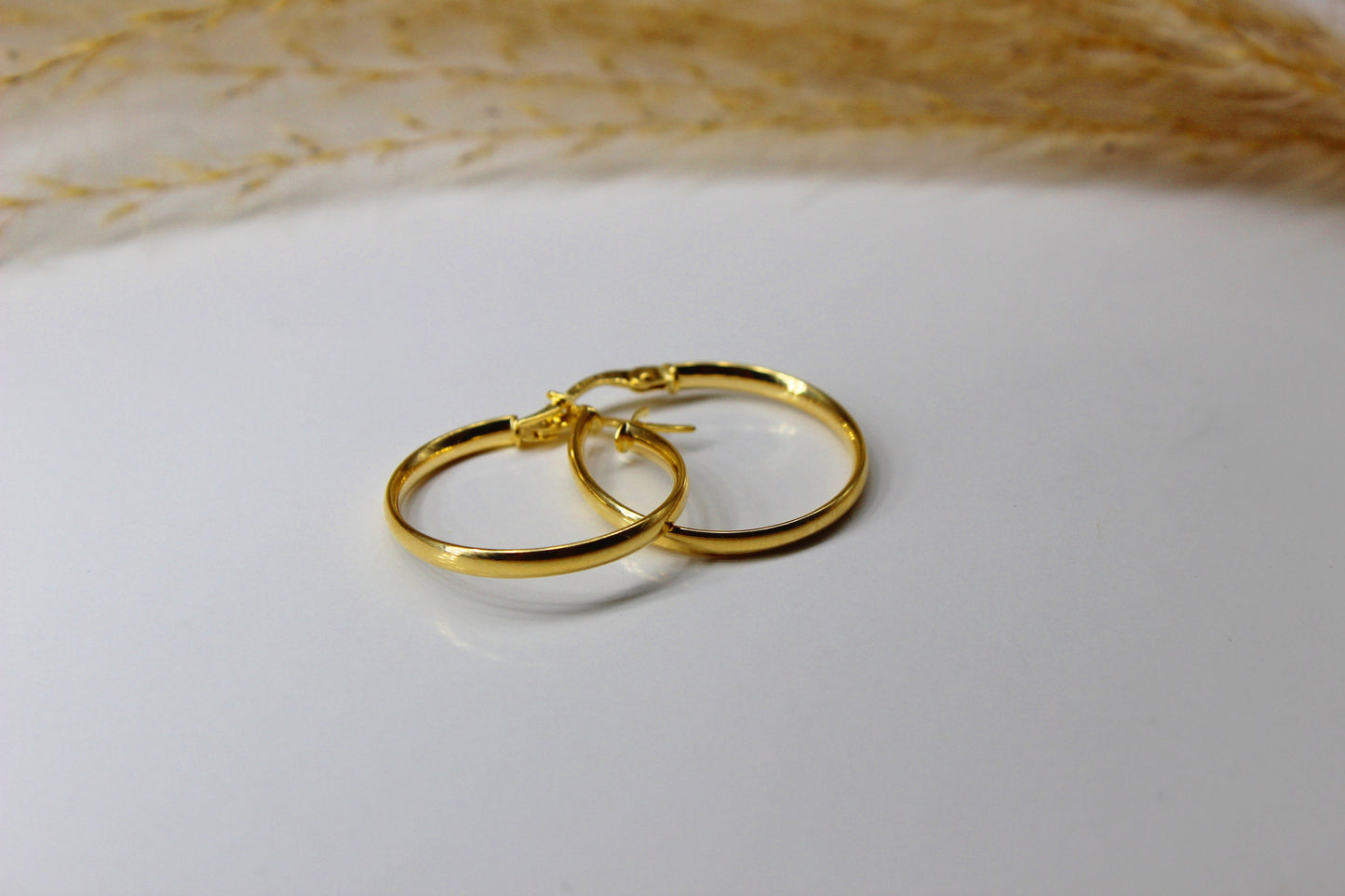 Schlichte Abgerundete Creolen aus 585 Gelbgold