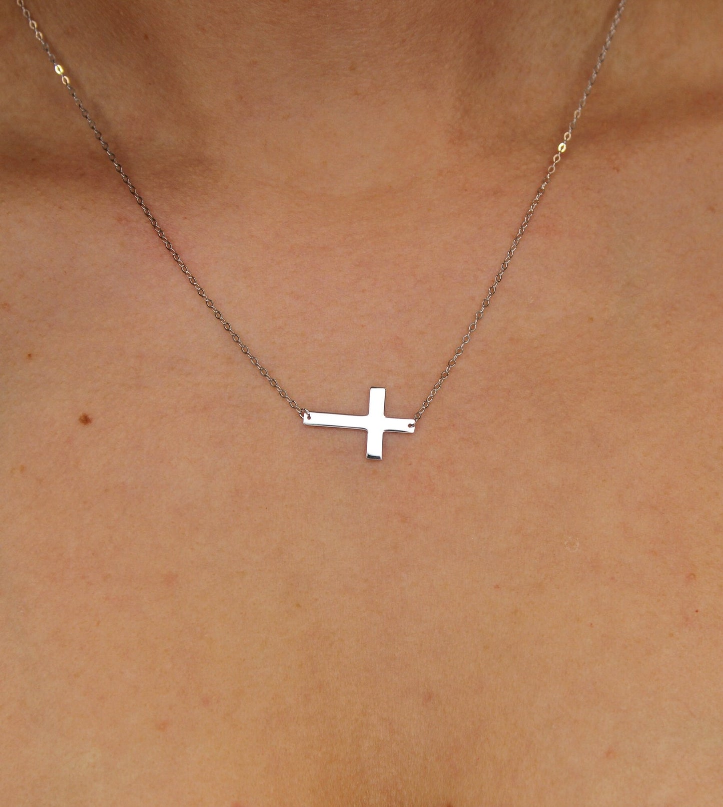 Schlichte 14K Gold Ankerkette mit Kreuz aus 585 Gelbgold, Weissgold oder Rotgold