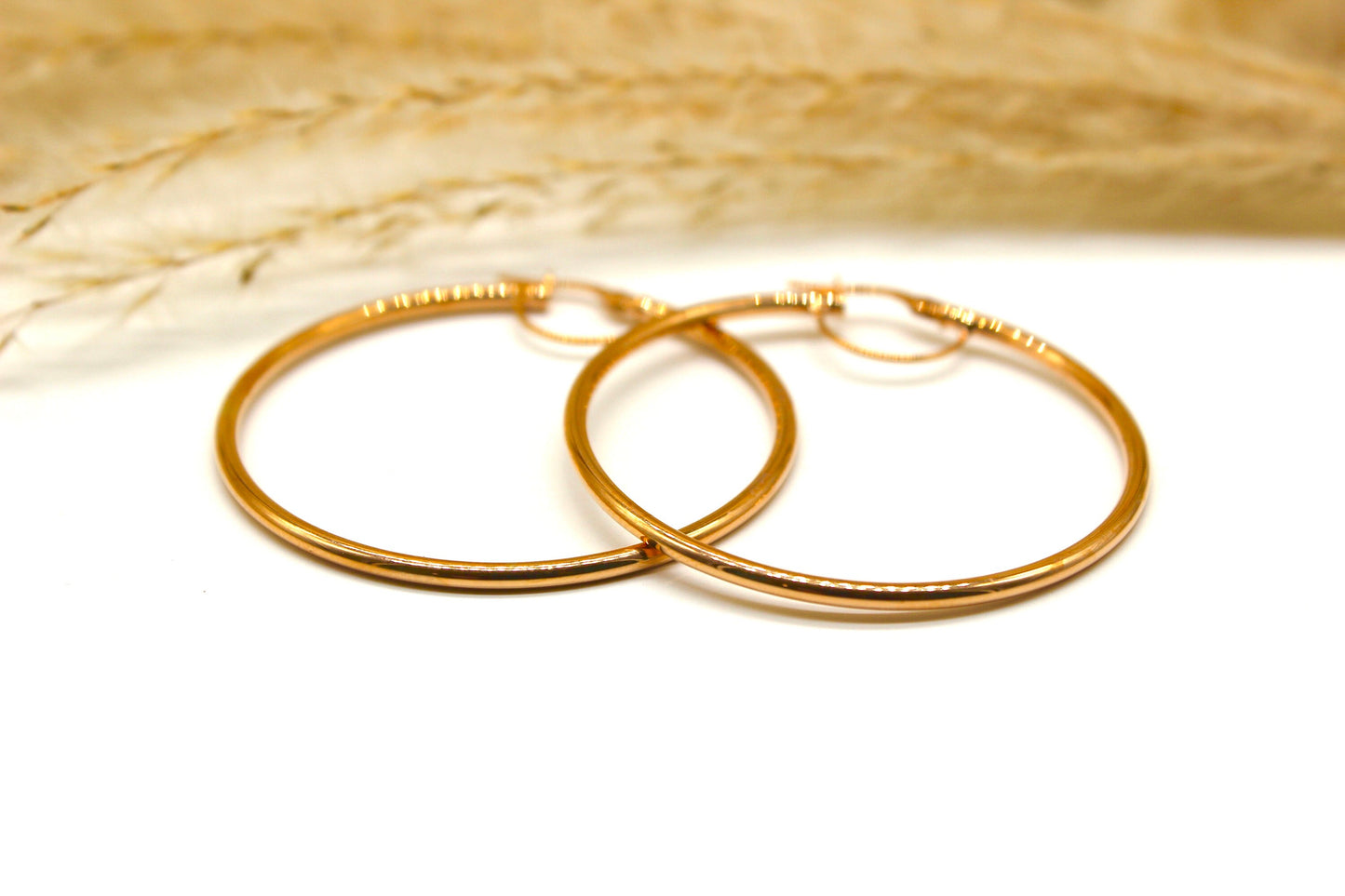 Schlichte Abgerundete Creolen in 14K Rotgold