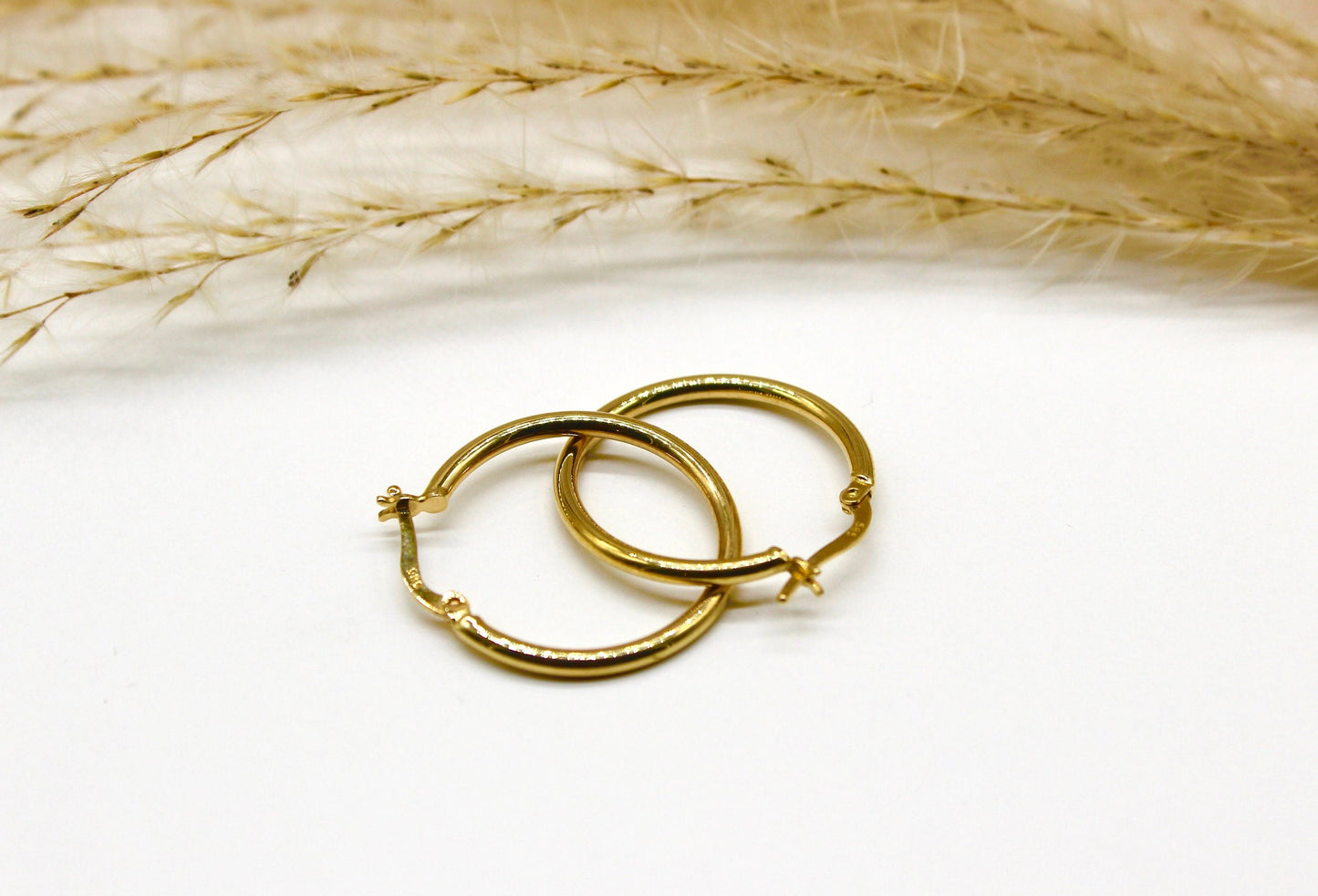 Schlichte & Abgerundete Creolen in 14K Gelbgold oder Rotgold