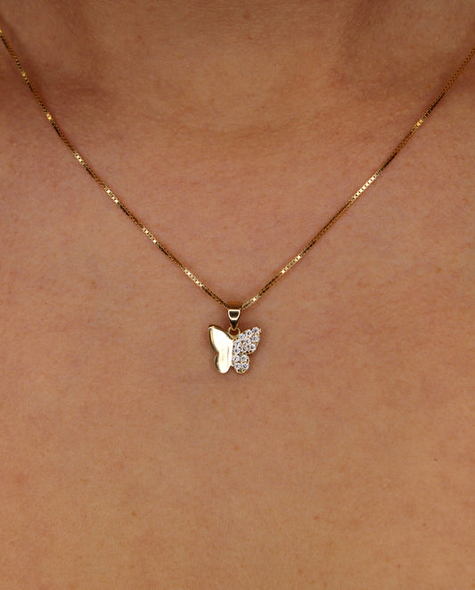 Schmetterling Gold-Anhänger aus 585 Gelbgold verziert mit Zirkonia Steinen - Kette im Venezia-Stil