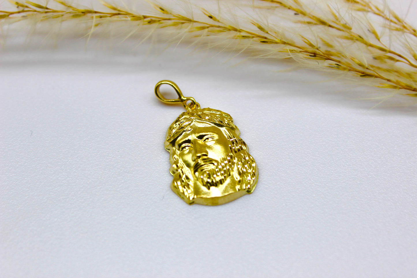 Jesus Gold Anhänger 14K Gelbgold mit beweglicher Schlaufe; Rückseite gravierbar