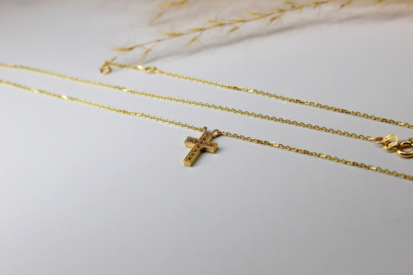 14K Gold Anker Kette mit Kreuz aus 585 Gelbgold verziert mit Zirkonia Steinen