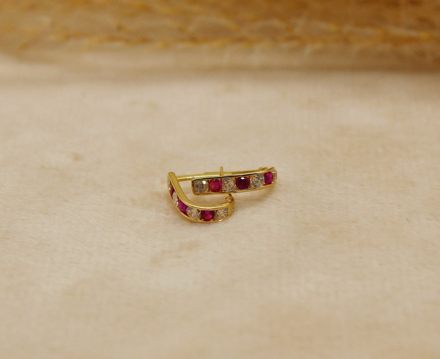 Hoop earrings in 585 yellow gold with zirconia stone / horseshoe shape / different stone colors